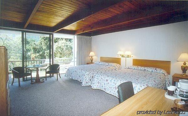 The Blue Sky Lodge Carmel Valley Chambre photo